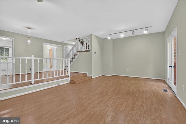7768 HEATHERTON LN, Potomac, MD 20854