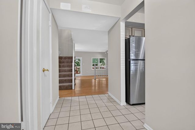 7768 HEATHERTON LN, Potomac, MD 20854