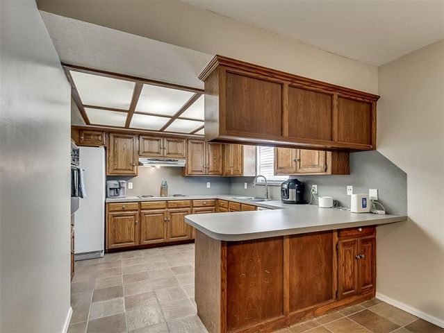 1914 Bowling Green Place, Norman, OK 73071