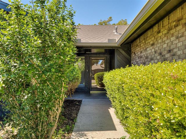1914 Bowling Green Place, Norman, OK 73071