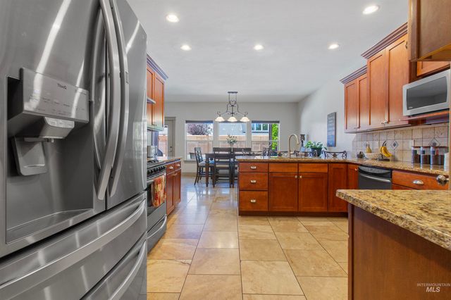667 Sunfire Drive, Twin Falls, ID 83301