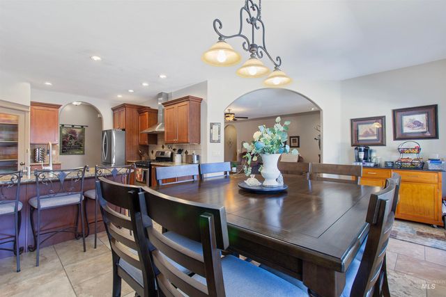 667 Sunfire Drive, Twin Falls, ID 83301