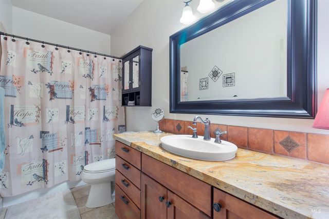 667 Sunfire Drive, Twin Falls, ID 83301