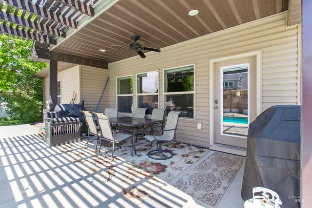 667 Sunfire Drive, Twin Falls, ID 83301