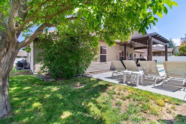 667 Sunfire Drive, Twin Falls, ID 83301
