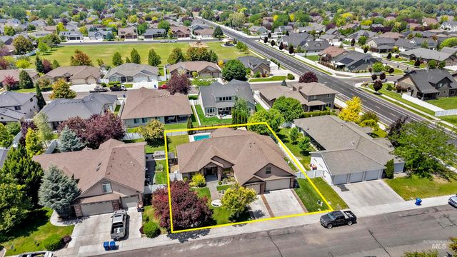 667 Sunfire Drive, Twin Falls, ID 83301