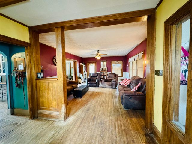 701 MAPLE Street, Atlantic, IA 50022