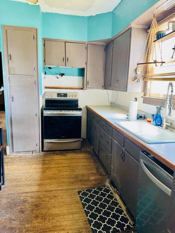 701 MAPLE Street, Atlantic, IA 50022