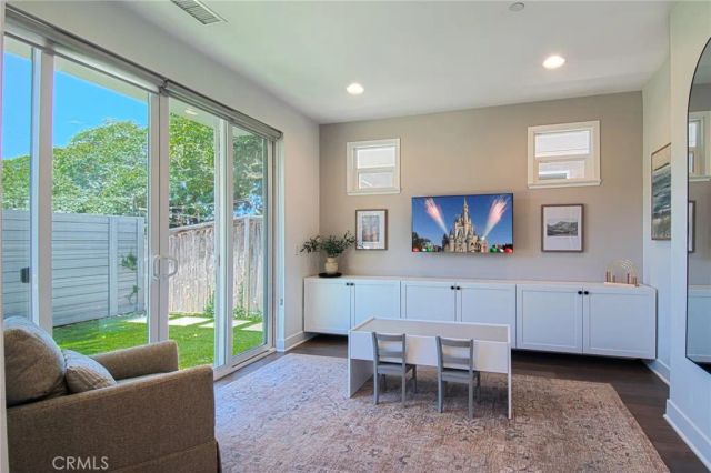 337 Anderson Lane, Costa Mesa, CA 92627
