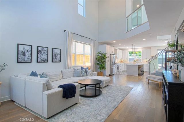 337 Anderson Lane, Costa Mesa, CA 92627