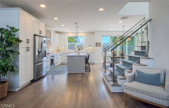 337 Anderson Lane, Costa Mesa, CA 92627