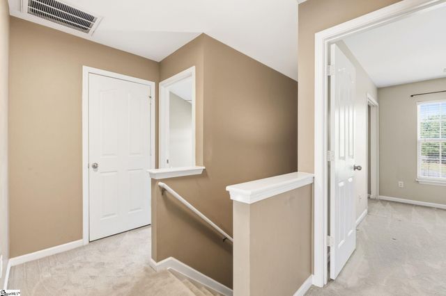 7 Hollow Tree Way, Greenville, SC 29615