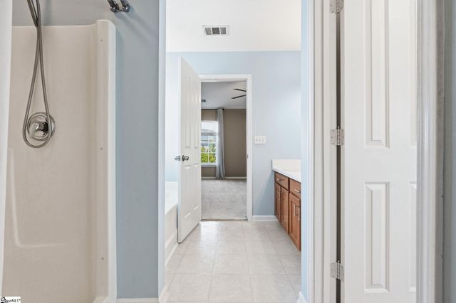 7 Hollow Tree Way, Greenville, SC 29615
