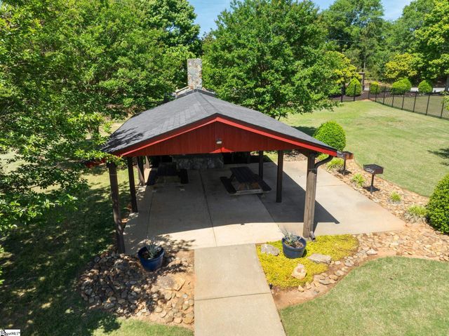 7 Hollow Tree Way, Greenville, SC 29615