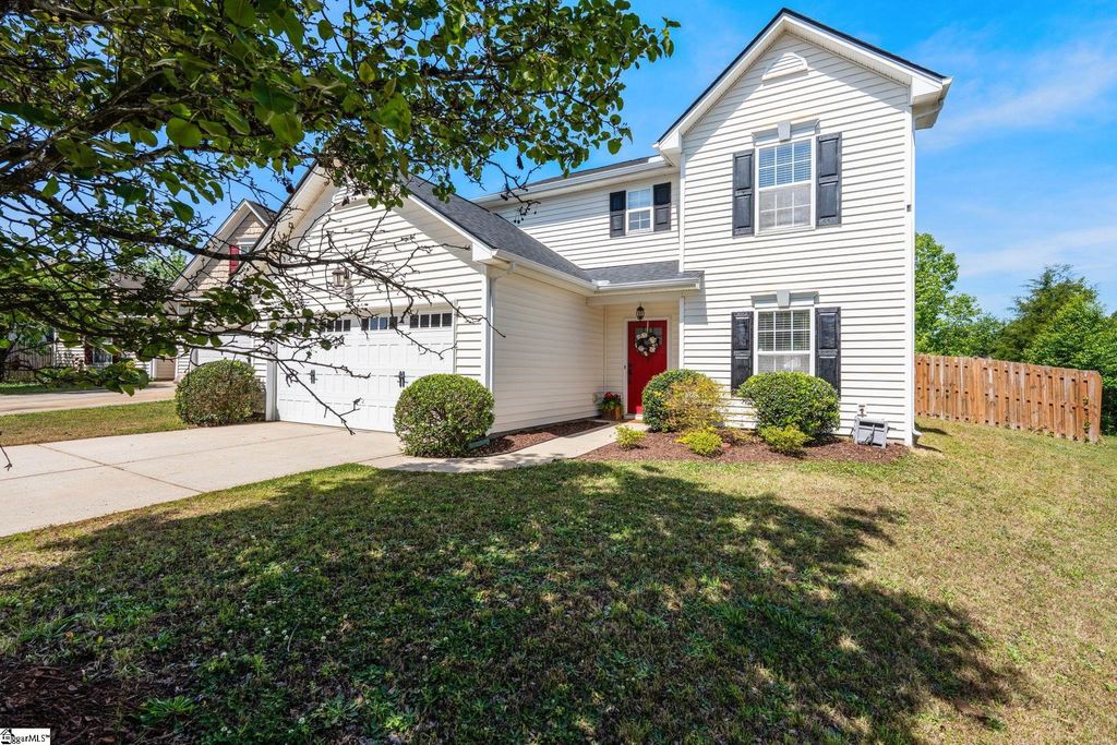 7 Hollow Tree Way, Greenville, SC 29615