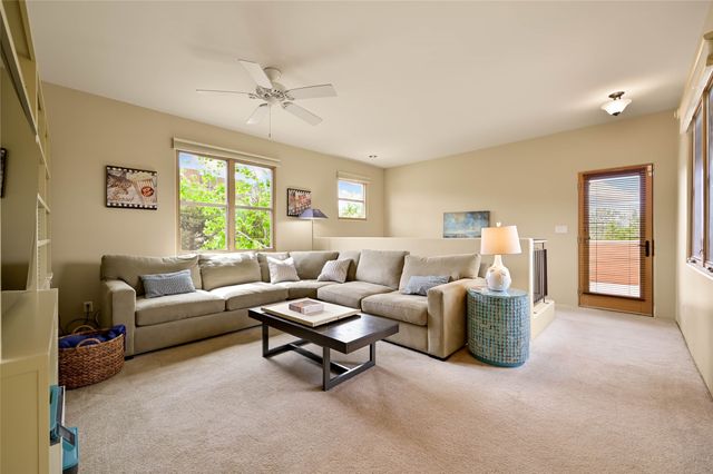 1637 Villa Strada, Santa Fe, NM 87506