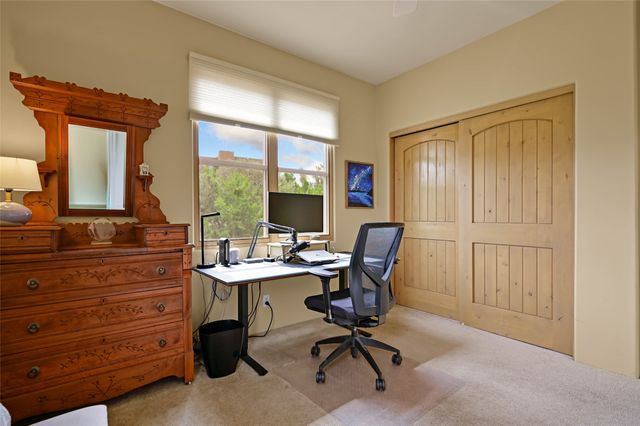 1637 Villa Strada, Santa Fe, NM 87506