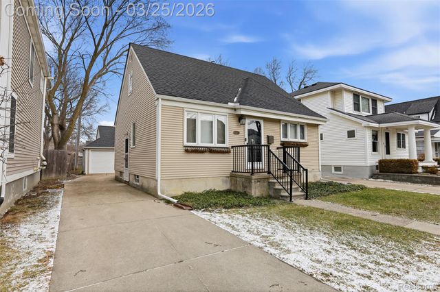 1267 Webster Street, Birmingham, MI 48009