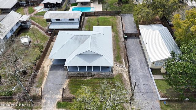 310 Saint John Street, Bay Saint Louis, MS 39520