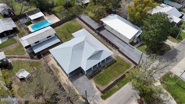 310 Saint John Street, Bay Saint Louis, MS 39520