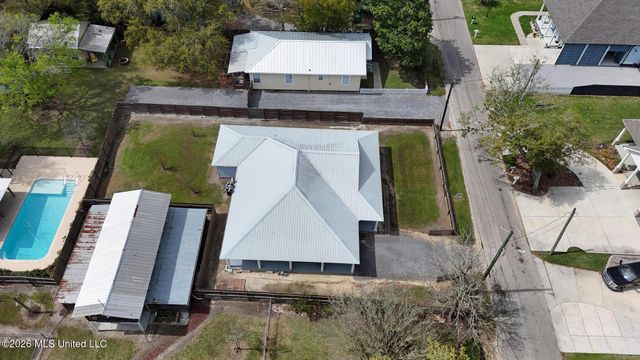 310 Saint John Street, Bay Saint Louis, MS 39520