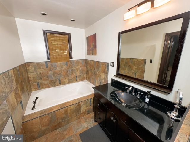 2100 HIGH TIMBER RD, Fort Washington, MD 20744