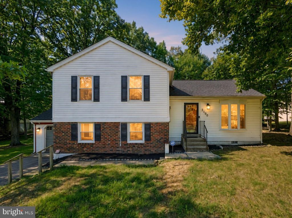 2100 HIGH TIMBER RD, Fort Washington, MD 20744