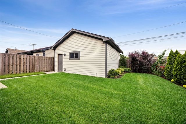 5324 S Neva Avenue, Chicago, IL 60638