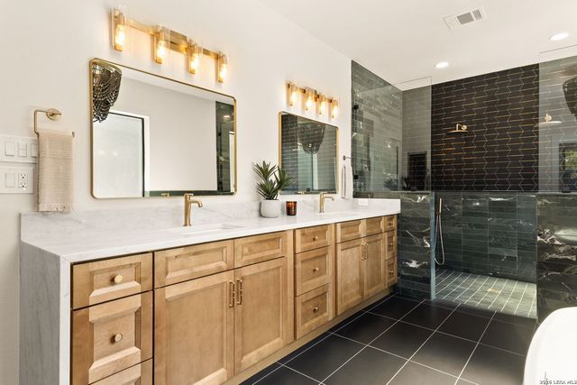 1129 Estate Drive, New Braunfels, TX 78132