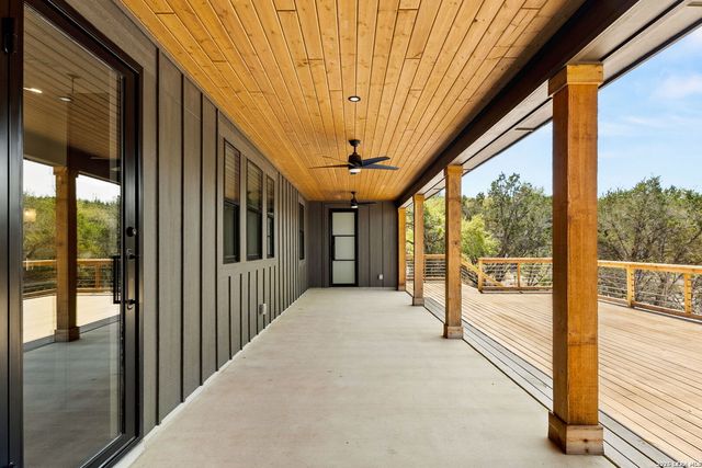 1129 Estate Drive, New Braunfels, TX 78132