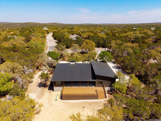 1129 Estate Drive, New Braunfels, TX 78132