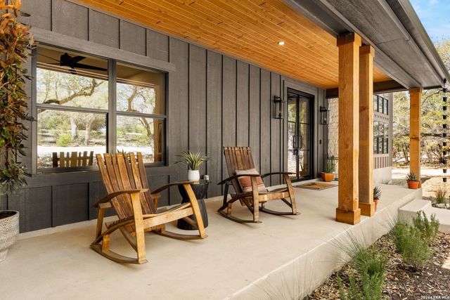 1129 Estate Drive, New Braunfels, TX 78132