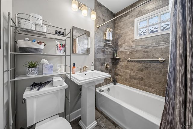 155 Mosley Drive, Syracuse, NY 13206