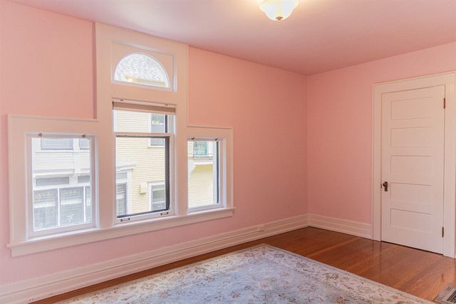 226 College Avenue, Grand Rapids, MI 49503