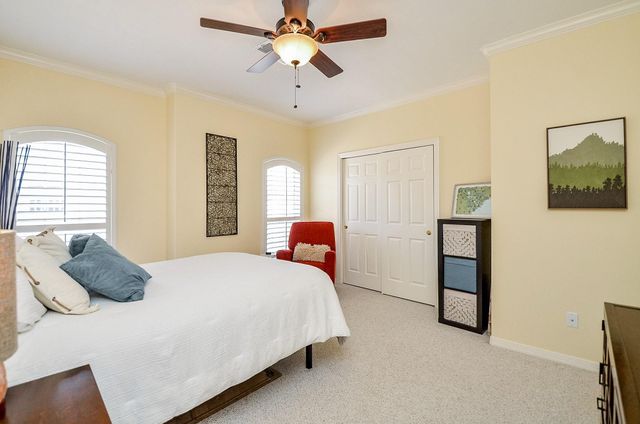 2831 Briarhurst Park, Houston, TX 77057