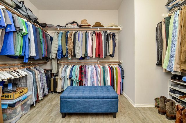 2831 Briarhurst Park, Houston, TX 77057