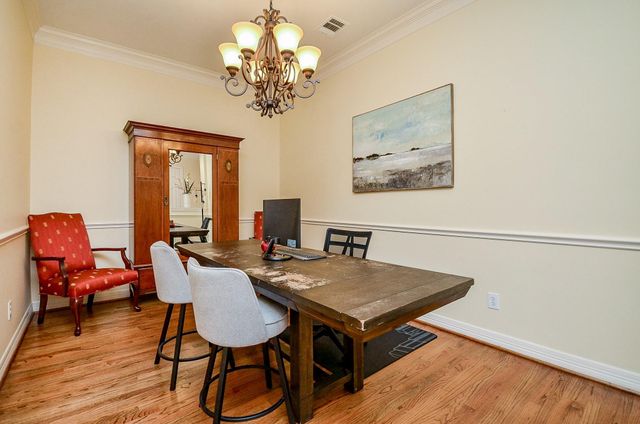 2831 Briarhurst Park, Houston, TX 77057