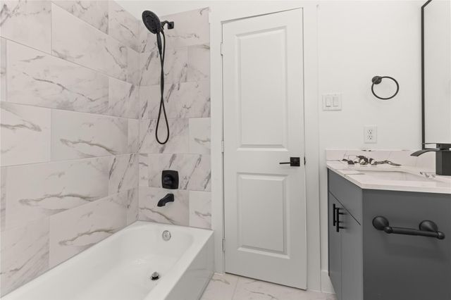 2707 Dennis Street, Houston, TX 77004