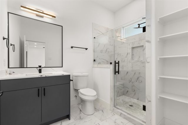 2707 Dennis Street, Houston, TX 77004