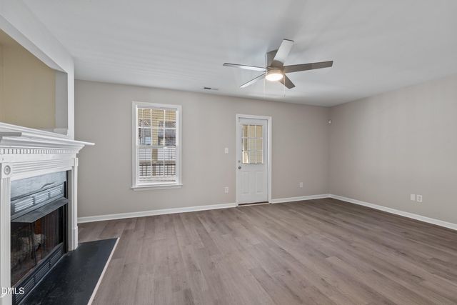 106 Gatwick Court, Clayton, NC 27520