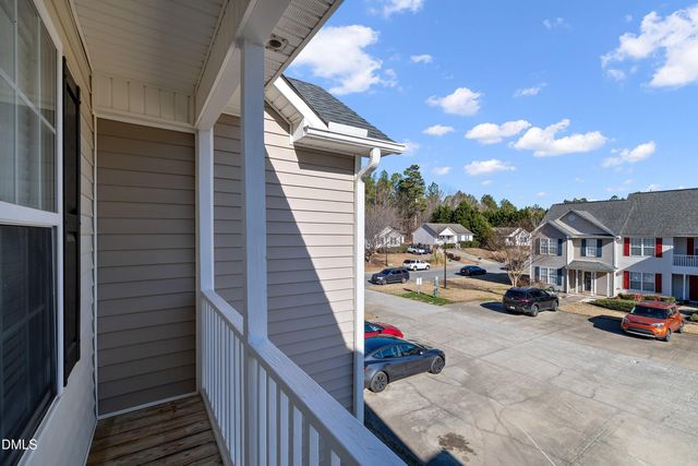 106 Gatwick Court, Clayton, NC 27520