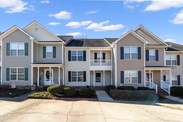 106 Gatwick Court, Clayton, NC 27520