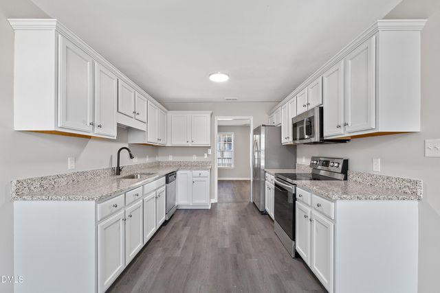 106 Gatwick Court, Clayton, NC 27520