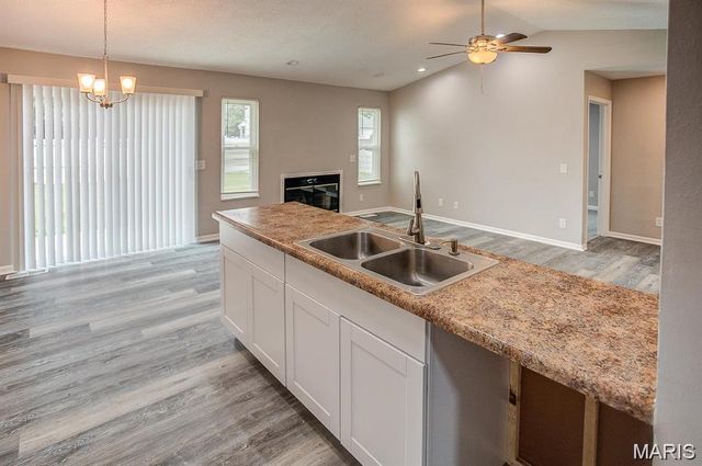 120 N 7th Street, Dupo, IL 62239