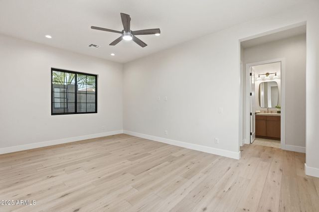 9864 W BLACK HILL Road, Peoria, AZ 85383