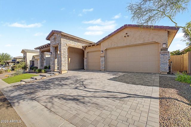 21251 W HILLCREST Boulevard, Buckeye, AZ 85396