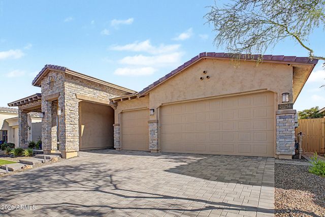 21251 W HILLCREST Boulevard, Buckeye, AZ 85396