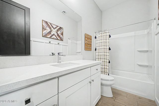 21251 W HILLCREST Boulevard, Buckeye, AZ 85396