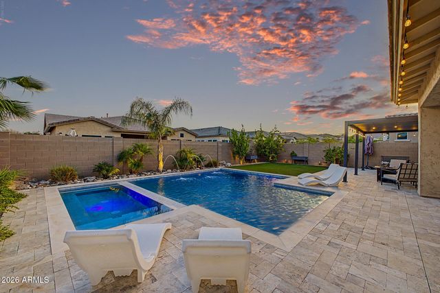 21251 W HILLCREST Boulevard, Buckeye, AZ 85396