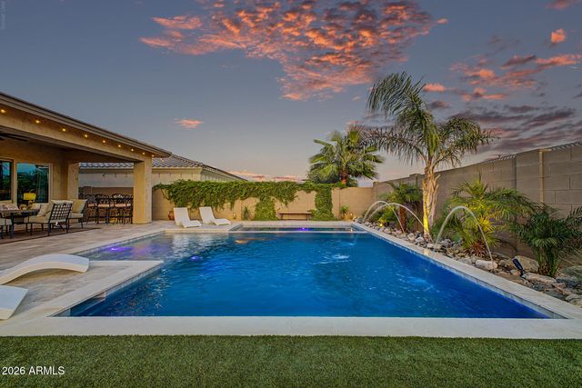 21251 W HILLCREST Boulevard, Buckeye, AZ 85396